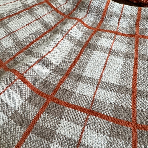 Toddler Sweater and Skirt Set - Picture 2 of 3